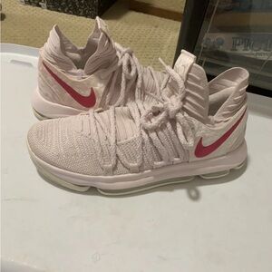 RARE Nike KD 10 Aunt Pearl Size 9.5 UNRELEASED SAMPLE PINK CHECK Durant PE X
